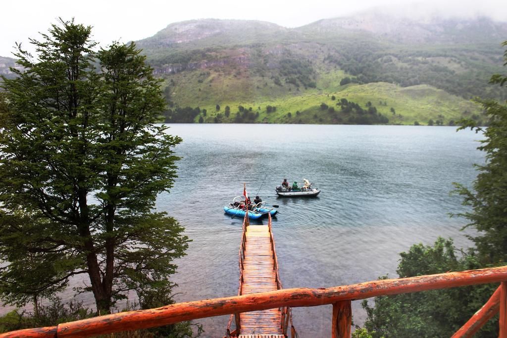 Lodge De Montana Lago Monreal El Blanco Eksteriør bilde